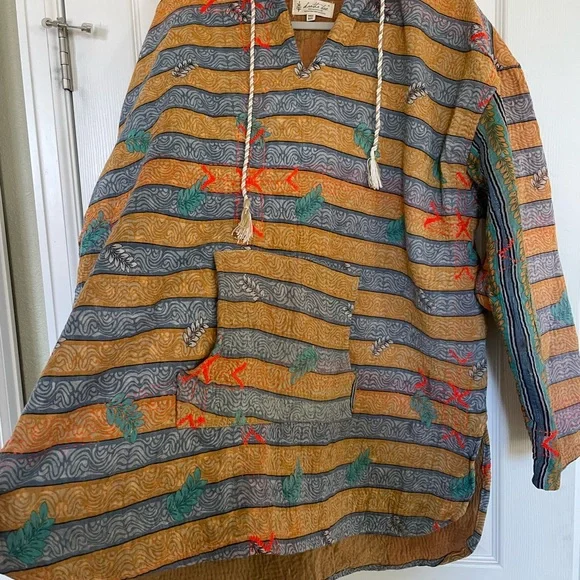 Kantha Bae Under the Stars Hoodie - Picture 2 of 7